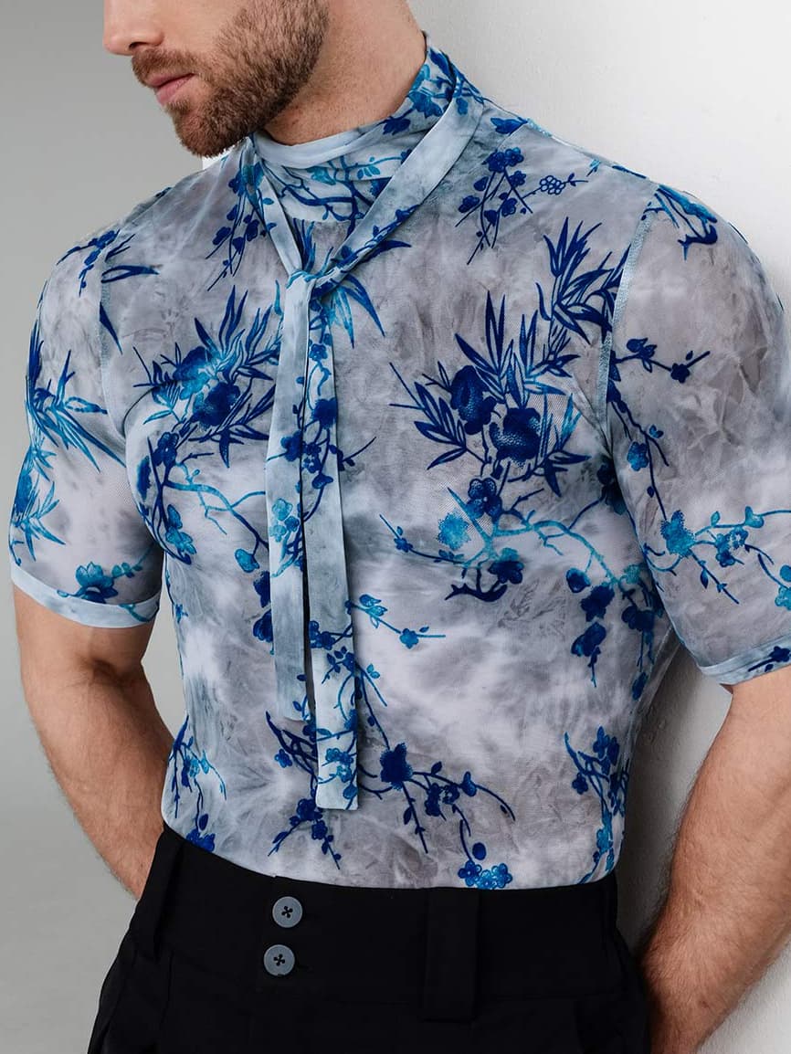 Tand Collar Neck Tie Short Sleeve Fitted Top